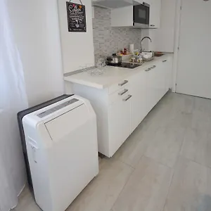 4-tourist House Bologna-studio - Self Check-in Apartment